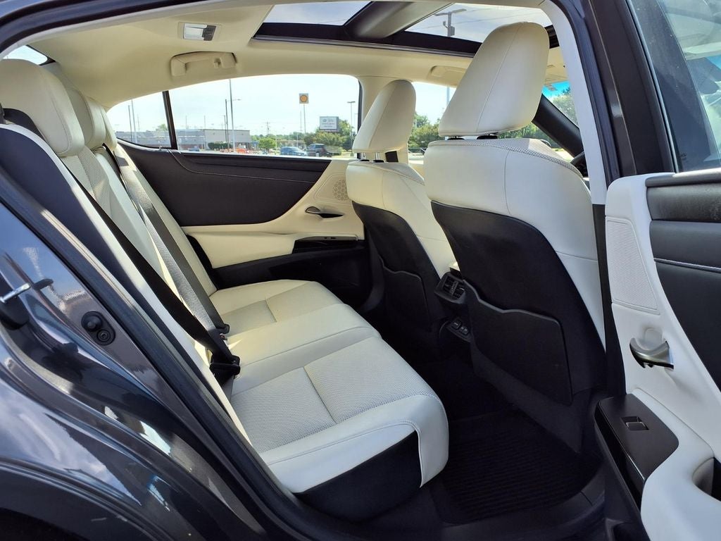 2022 Lexus ES ES 350