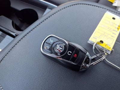 2024 Buick Enclave Essence