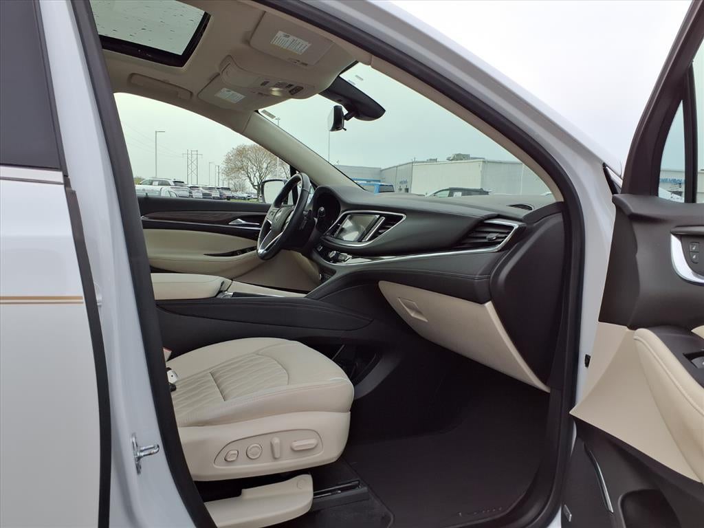 2023 Buick Enclave Avenir