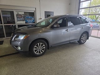 2015 Nissan Pathfinder SV