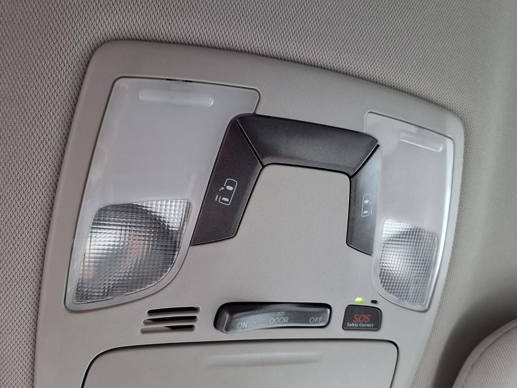 2019 Toyota Sienna LE Auto Access Seat
