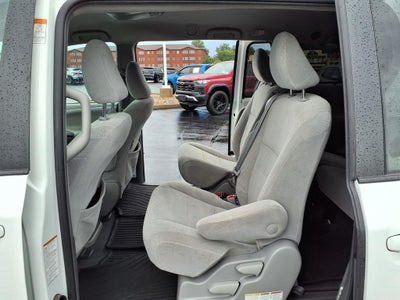 2019 Toyota Sienna LE Auto Access Seat