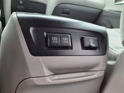 2019 Toyota Sienna LE Auto Access Seat