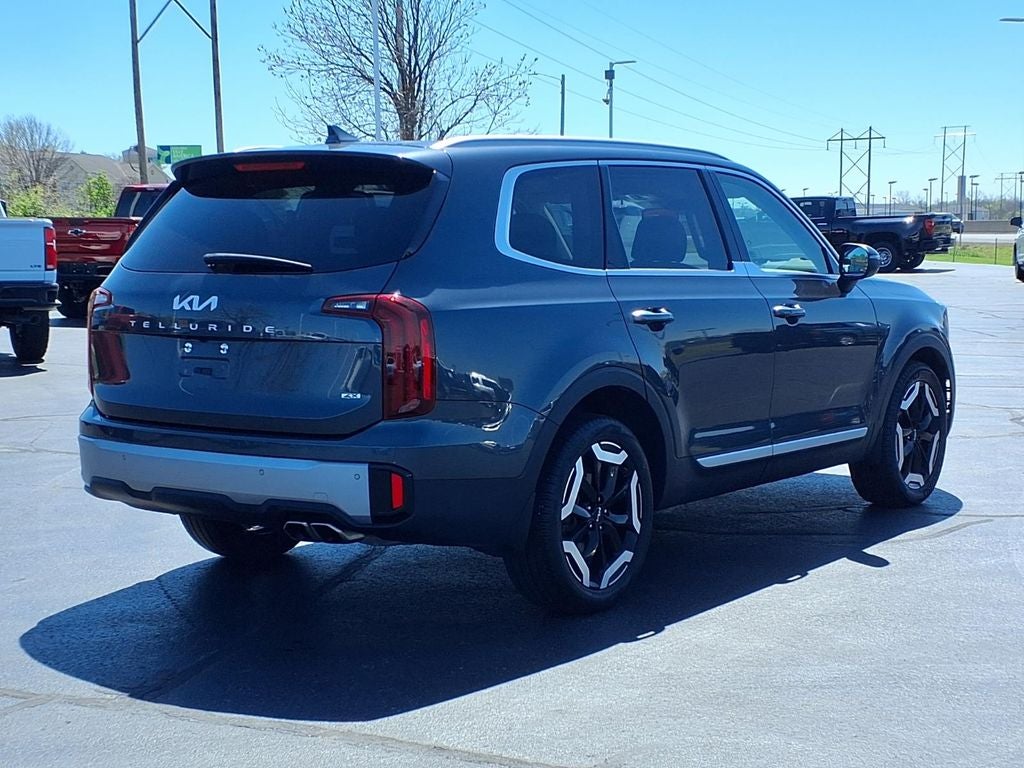 2023 Kia Telluride S