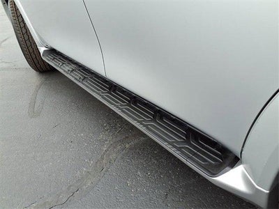 2024 Nissan Armada SV