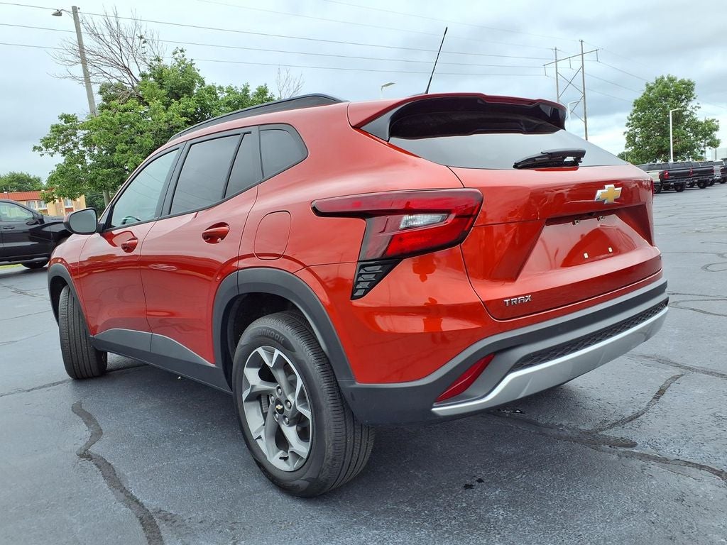 2024 Chevrolet Trax LT