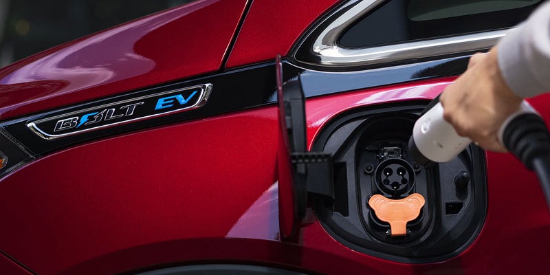 charging Chevrolet Bolt EV